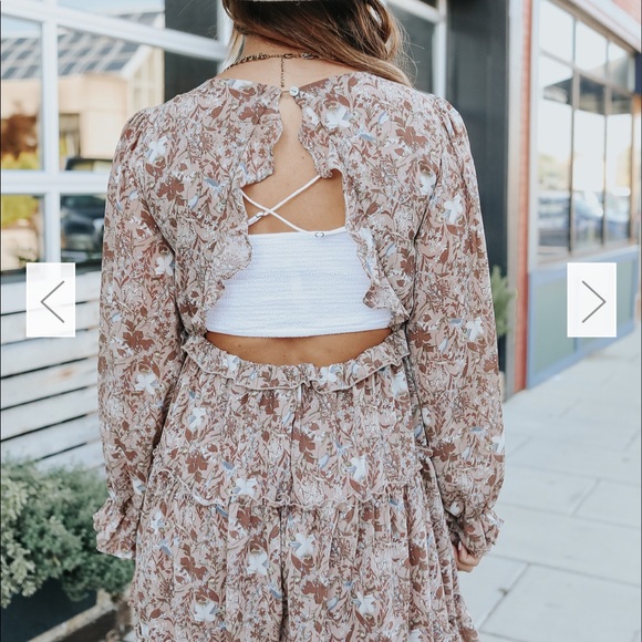 Dress - Picture 4 of 8